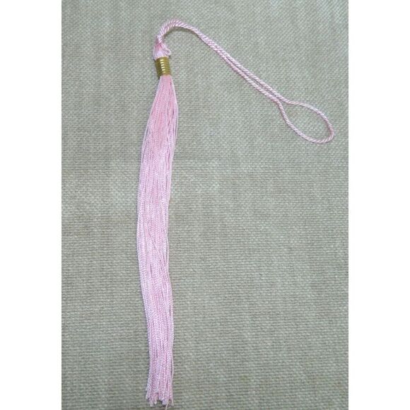 Dynamic Graduation‎ Pink Graduation Tassel - Picture 2 of 2